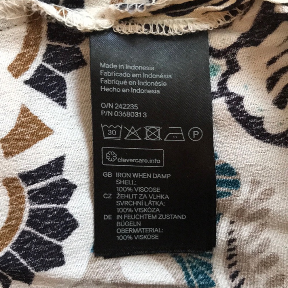 H&M Boxy Patterned Blouse - Size 8 - Picture 4 of 5